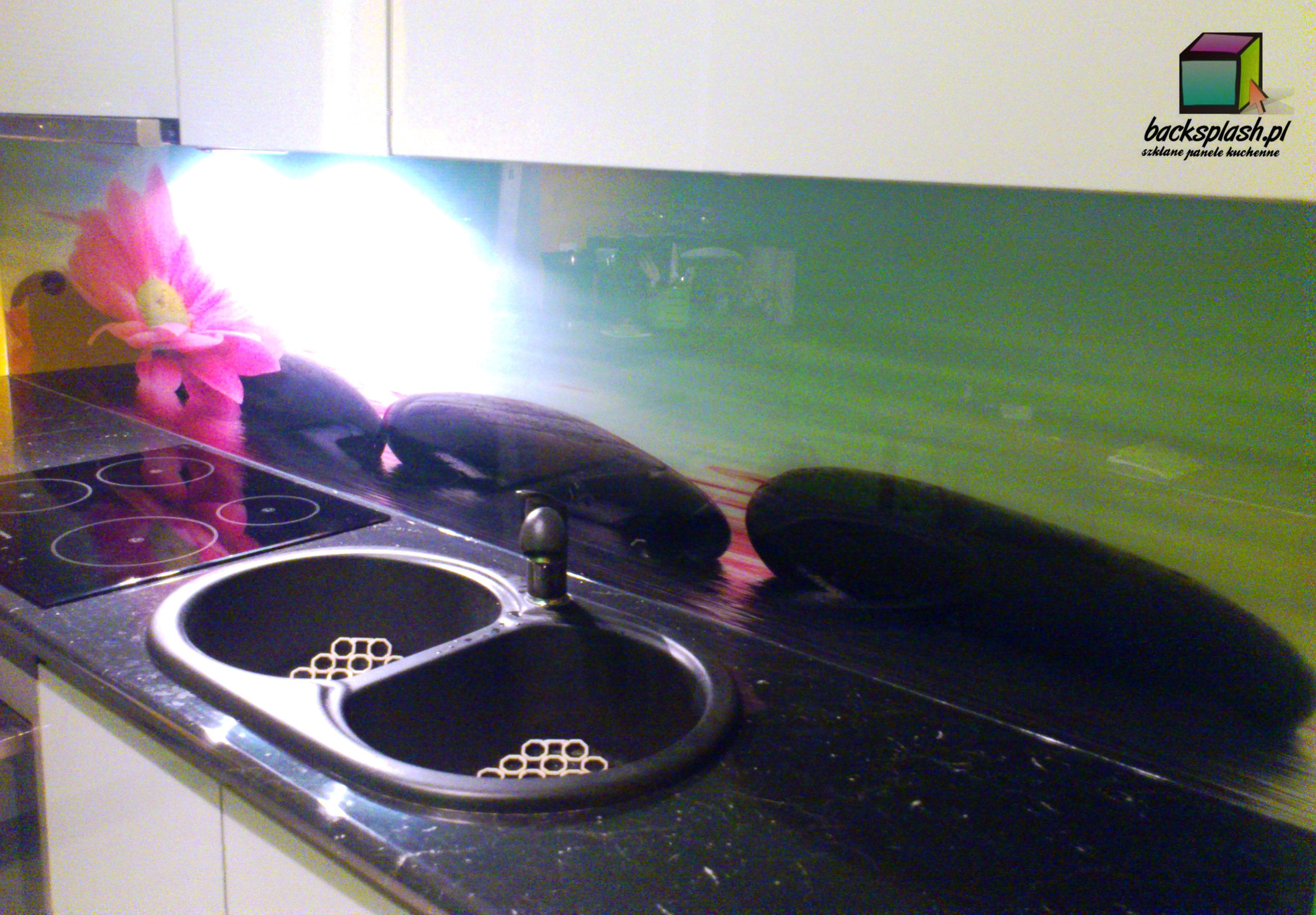 Realizacja paneli szklanych nr 33