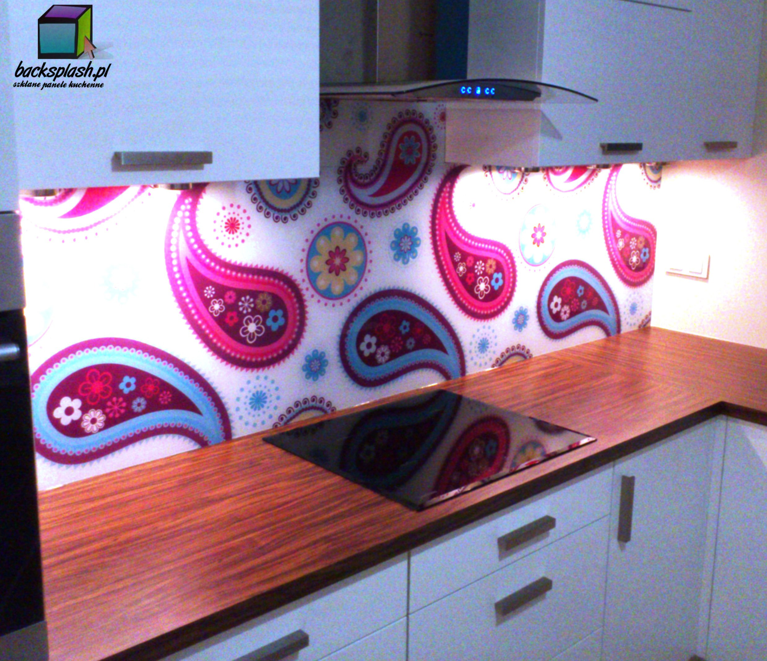 Realizacja paneli szklanych nr 44